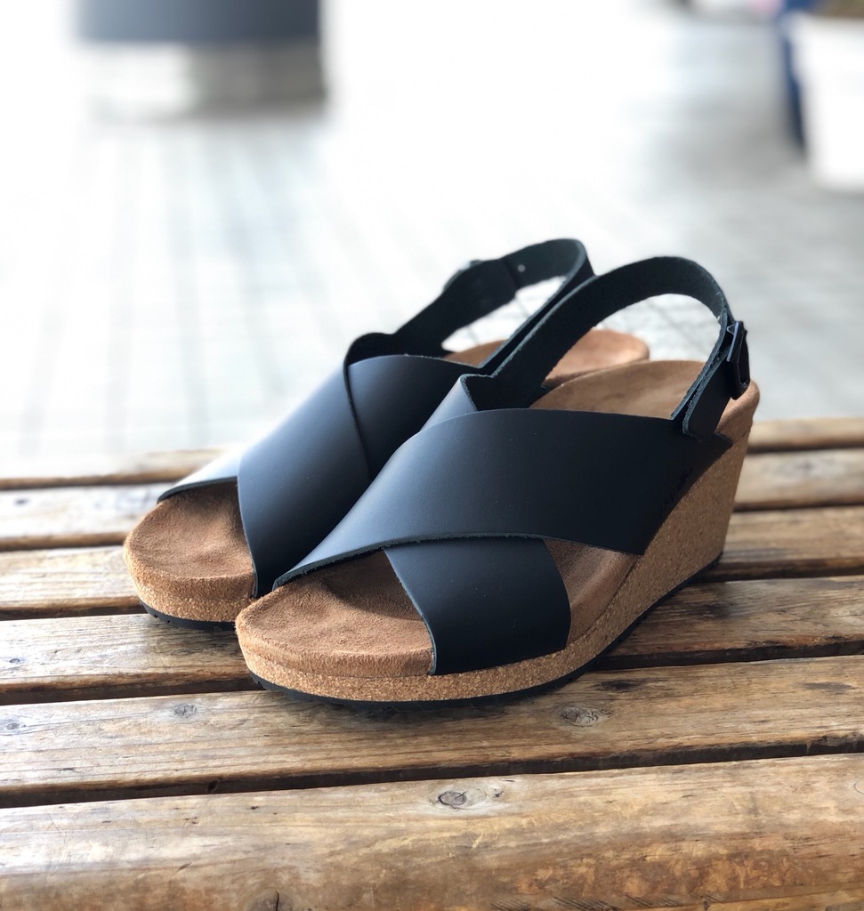 送料無料】BIRKENSTOCK Papillio パピリオ /SAMIRA[サミラ]/BLACK/1018549 クロスベルトのヒールアップサンダル  | あかい靴のオンラインストア 【あかい靴 Web Shop】